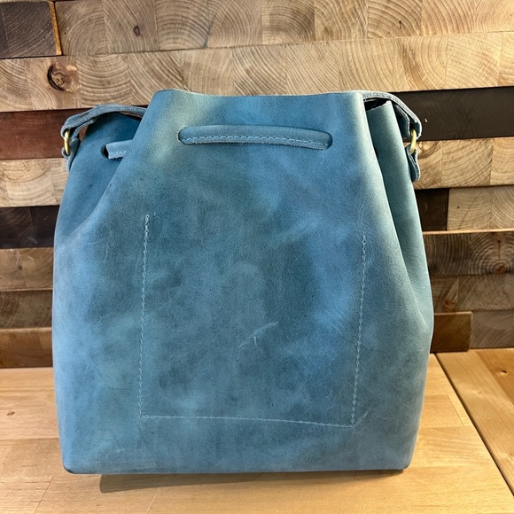 Portland Leather Goods Aqua large Bucket, new. - Picture 2 of 4